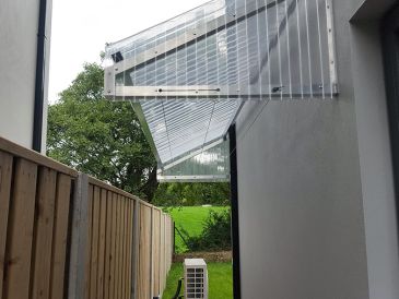 Narrow Clothesline Canopy 